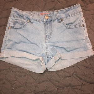 Light washed blue jeans shorts